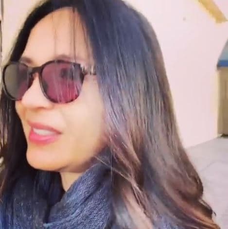 "Yo he tenido muchas parejas, pero muchas, y jamás en la vida he dicho ni voy a decir quiénes son porque hay un código personal", apuntó Andrade, quien no tiene en agenda 
<b><a href="https://www.univision.com/famosos/yolanda-andrade-se-asegura-de-que-veronica-castro-no-niegue-mas-la-boda-fotos">publicar las fotos y videos</a></b> que demuestran que sí fue pareja de Verónica Castro.