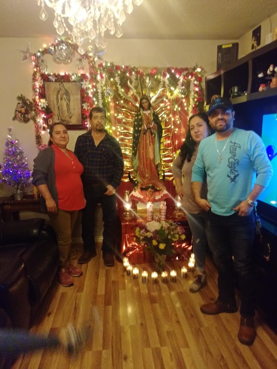 La señora Otero es la única en la familia que trabaja en estos momentos y está a cargo de los gastos por lo que lograr reconstruir la casa, será un camino largo.