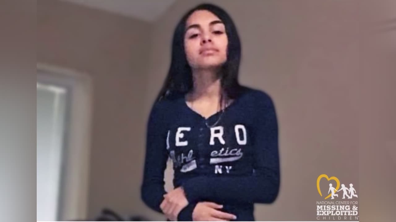 Las autoridades solicitan ayuda ciudadana con información que lleve a dar con su paradero.