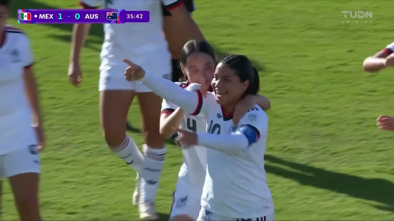 ¡Golazo de México! Citlalli Reyes culmina una joya de jugada colectiva