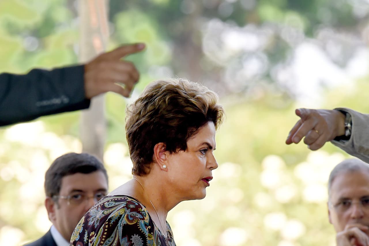 Hoy puede ser el último día de Rousseff frente al gobierno de Brasil