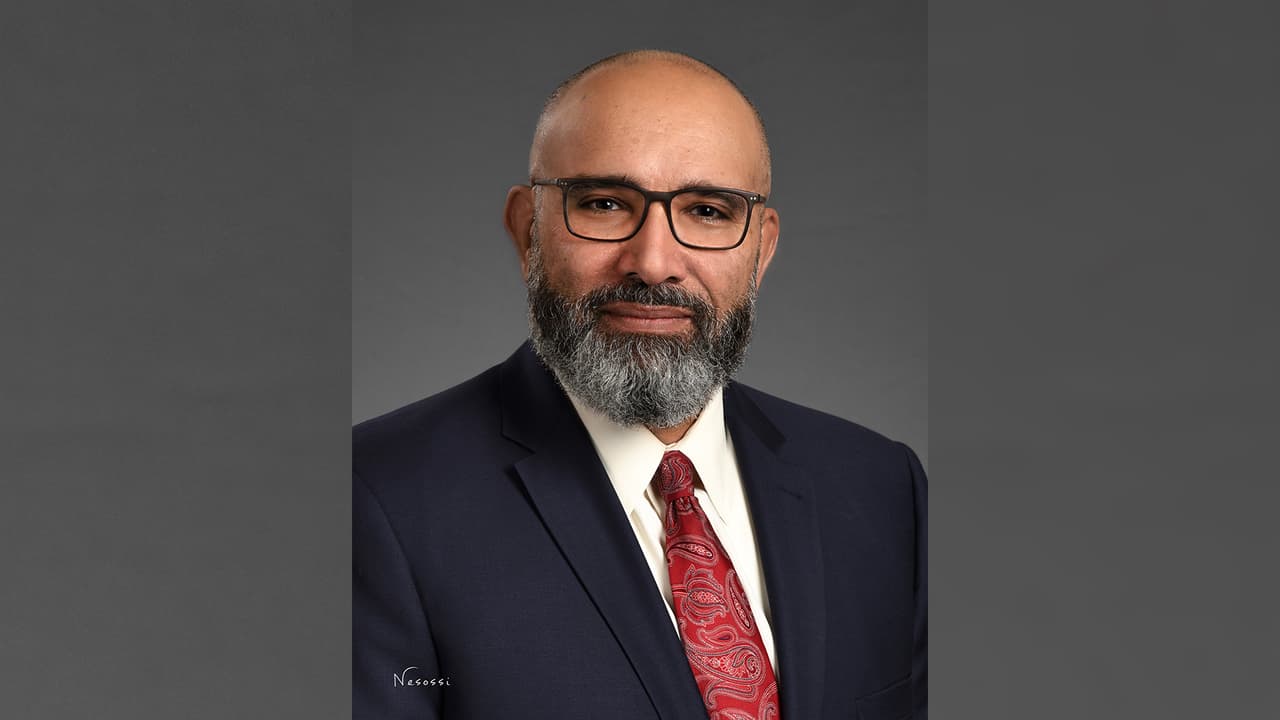 El superintendente del Distrito Escolar de Fort Bend, Charles Dupre, renunciará al cargo