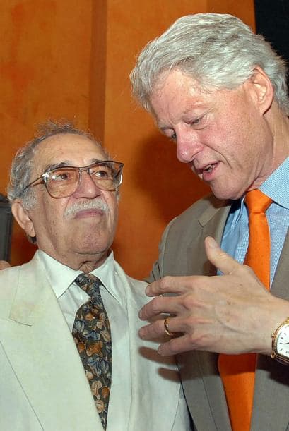 1985.- “EL AMOR EN LOS TIEMPOS DE C"LERA” - Relata el círculo amoroso existente entre los tres personajes principales: el doctor Juvenal Urbino, Fermina Daza y Florentino Ariza.