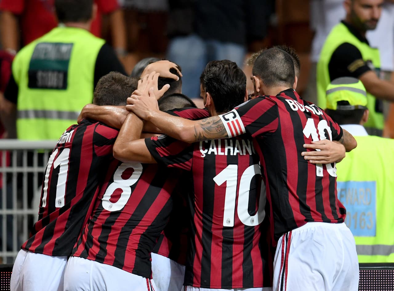 <b>4. AC Milan (Italia): </b>el club 'rossonero' rompió el mercado italiano con contrataciones de primer nivel. Su inversión de fue 195 millones y su fichaje más alto fue el de Leonardo Bonucci.