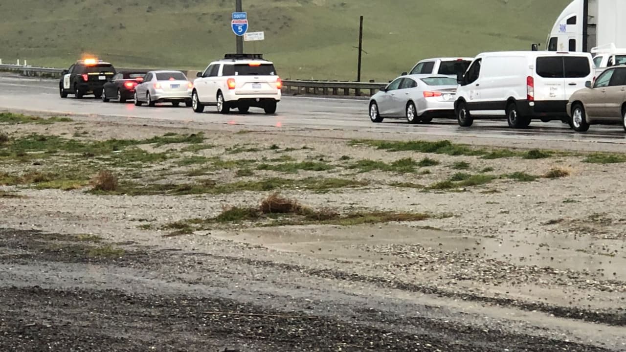 Reabren la autopista 5 entre Bakersfield y Los Ángeles