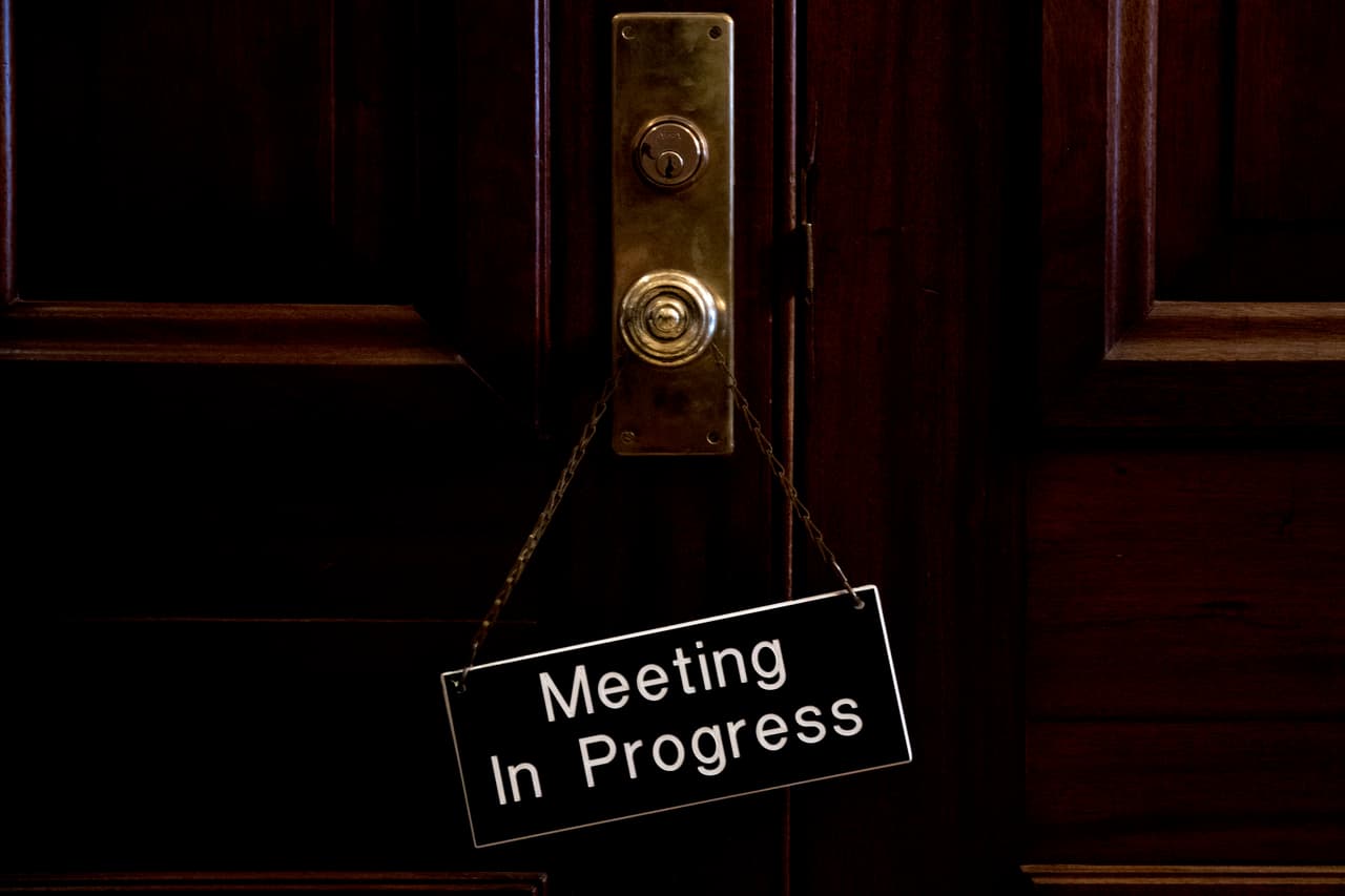 Las negociaciones han sido intensas este lunes tras un fin de semana sin avances para evitar otro cierre parcial del gobierno.