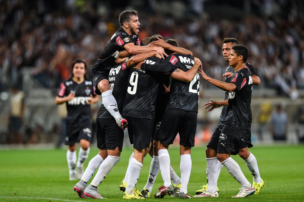 Atlético Mineiro empata con Goiás y mantiene el liderato del Brasileirao