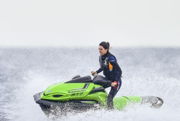 Nadie pudo alcanzarla.