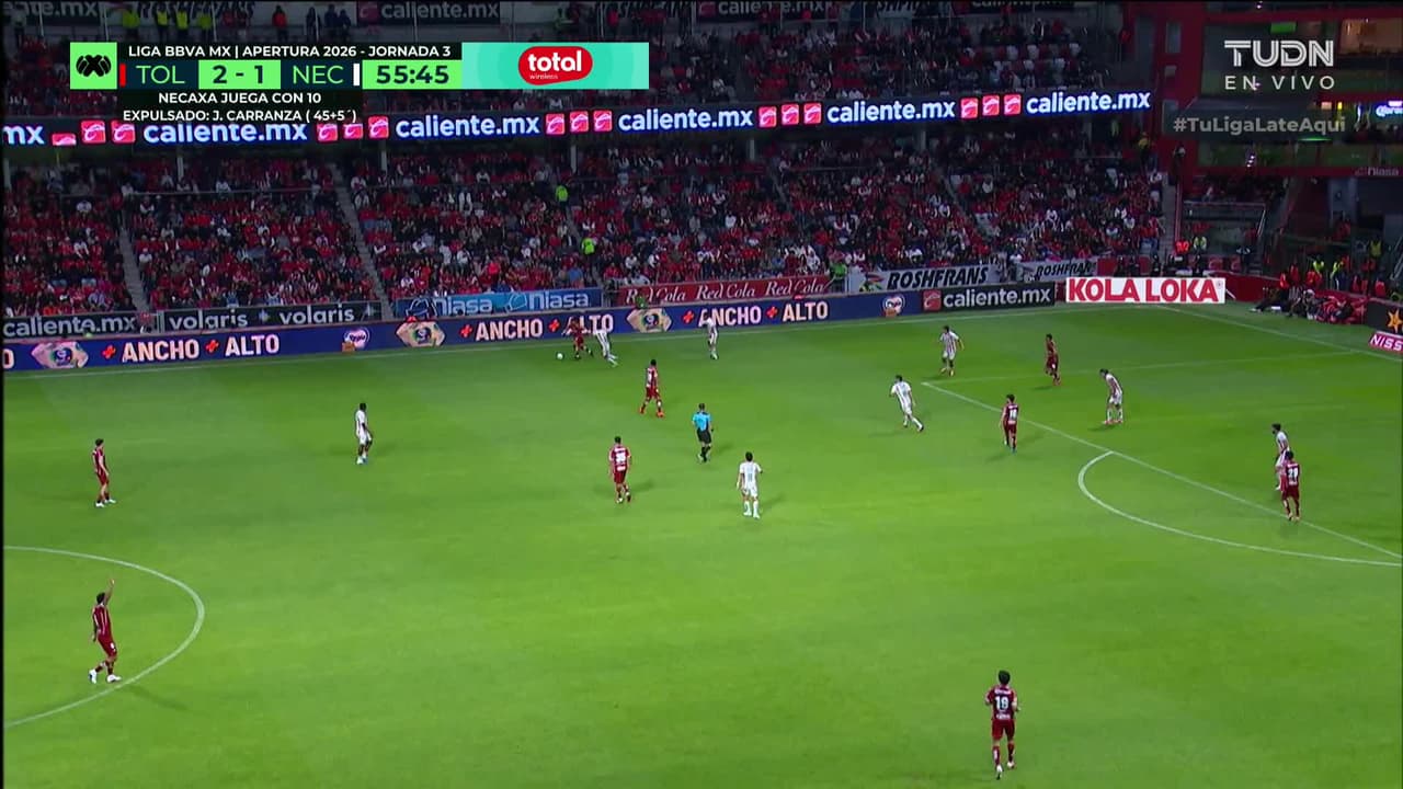 ¡AUTOGOL! de Luis Jiménez para Toluca.