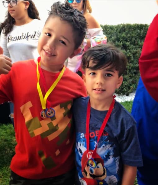 Nick, como lo llaman cariñosamente sus padres, se parece mucho a Jencarlos.