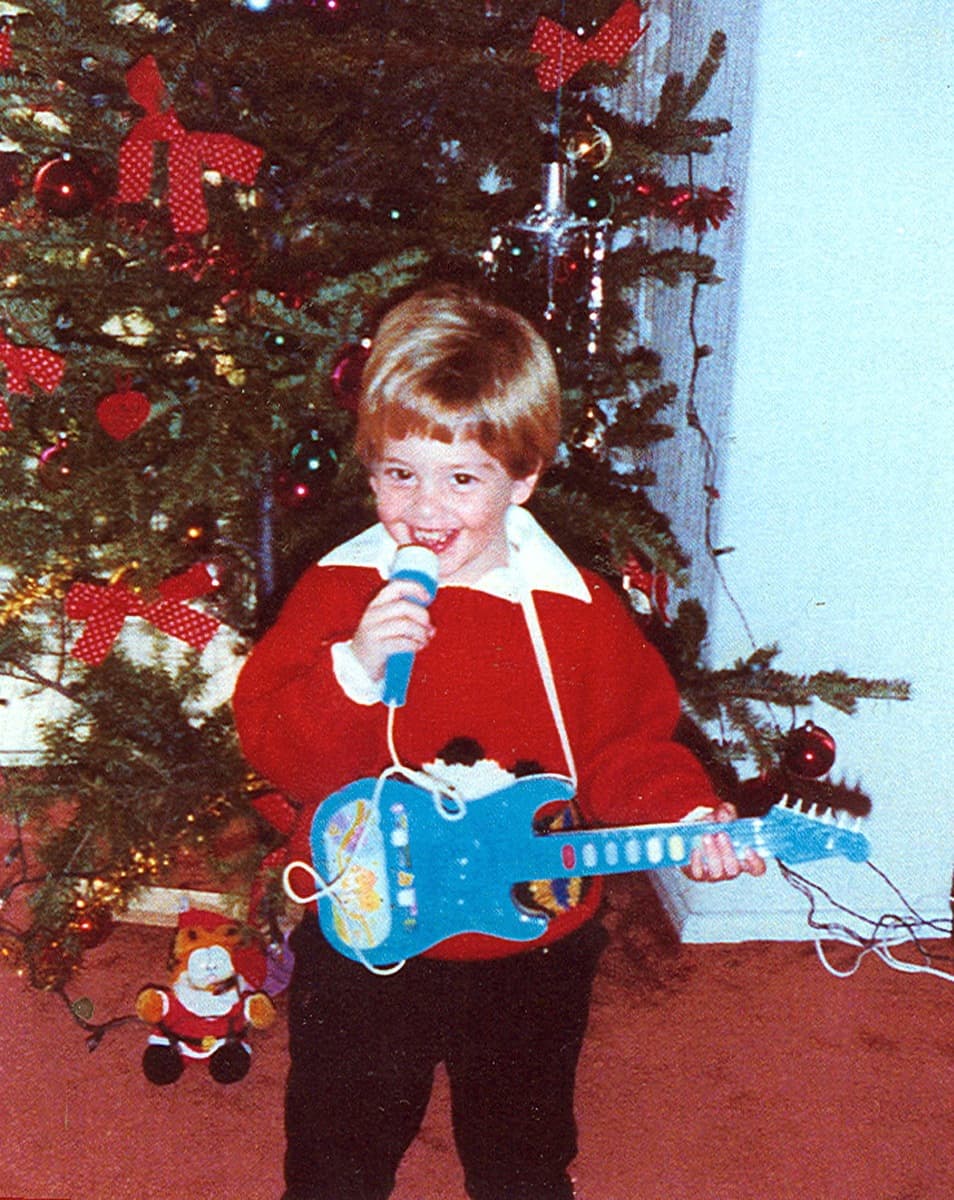 Christopher Uckermann participó en varios comerciales durante su niñez, hasta que en 1999 pudo integrarse al elenco de la telenovela 'El Diario de Daniela'.