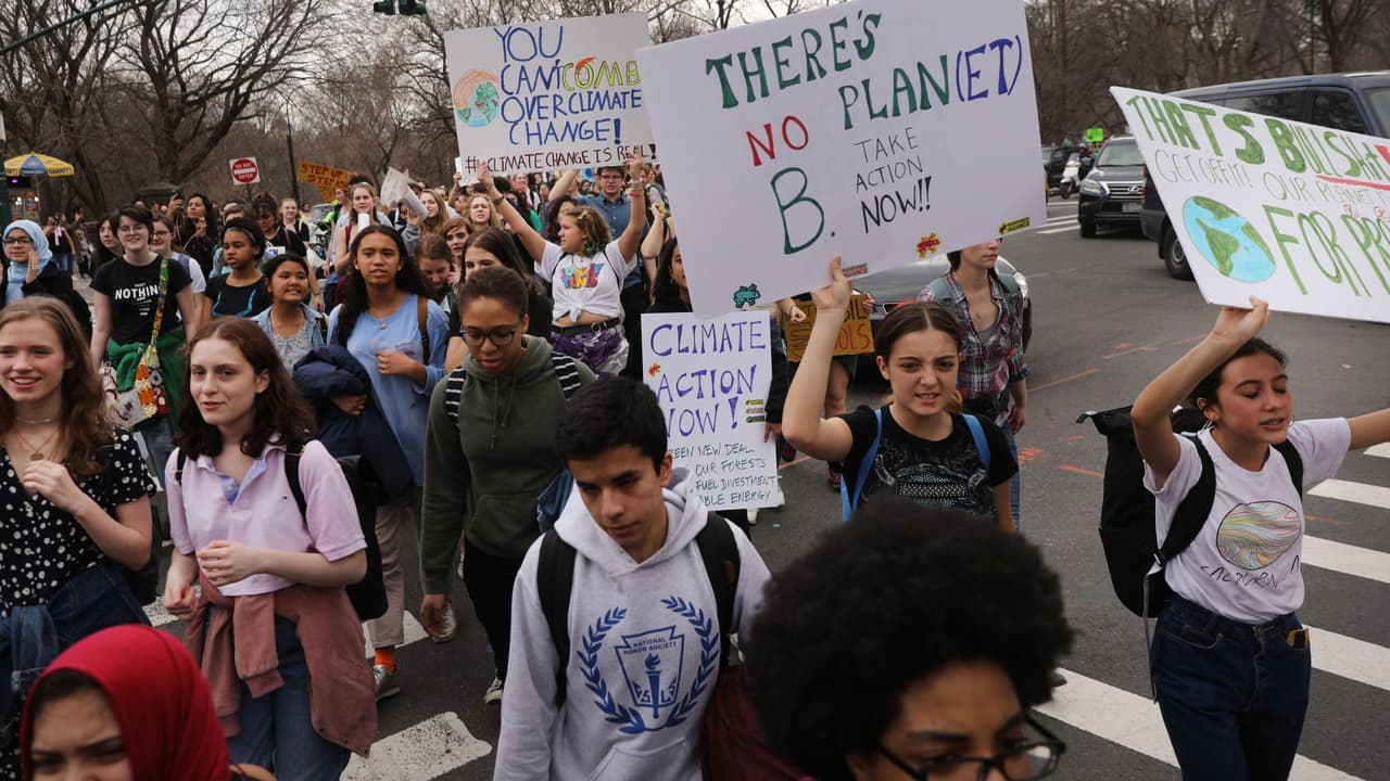 Estudiantes de Nueva York podrán faltar a clase para protestar contra el cambio climático