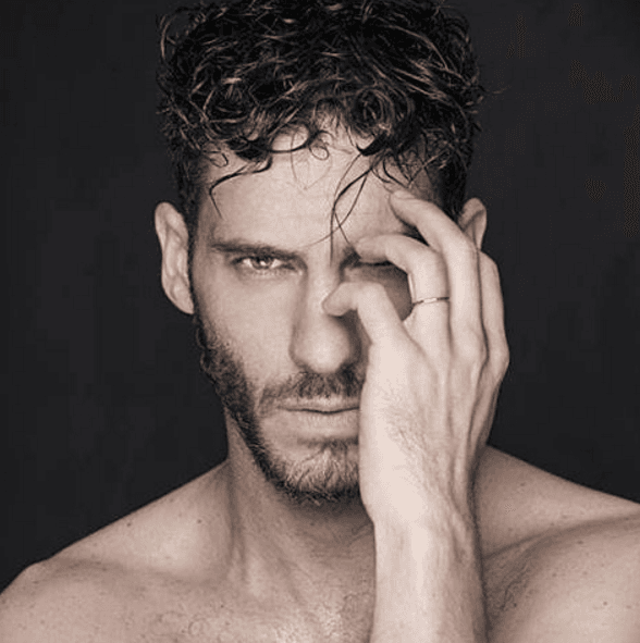 Junto a Esmeralda Pimentel encendieron la pantalla con tremendas escenas de amor.