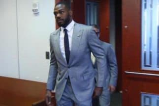UFC suspendió y quitó el título a Jon Jones por problemas legales