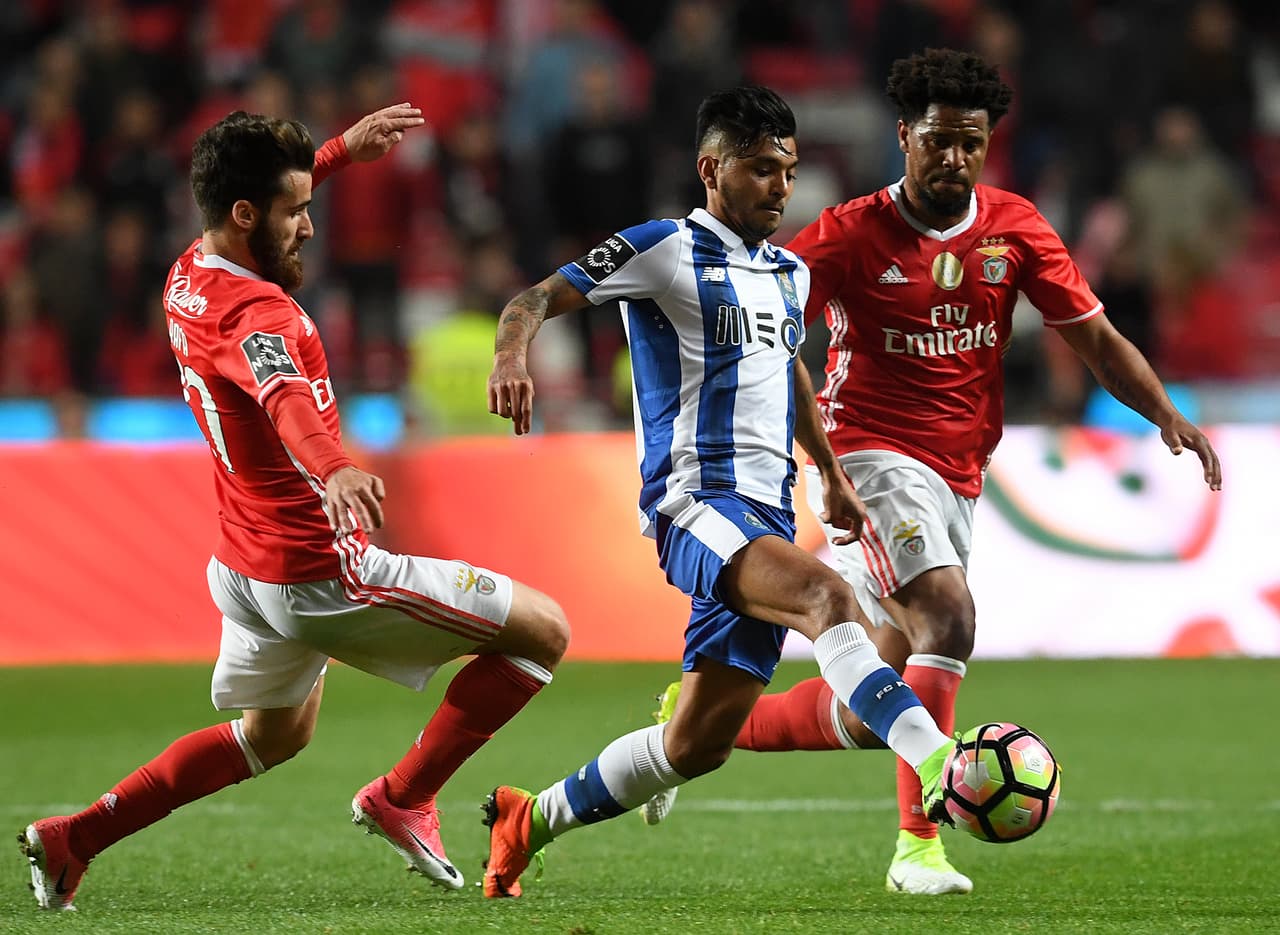 Corona ahora es propiedad del Porto de Portugal, aunque la liga portuguesa es calificada como un 'paraíso encubierto de TPO'.