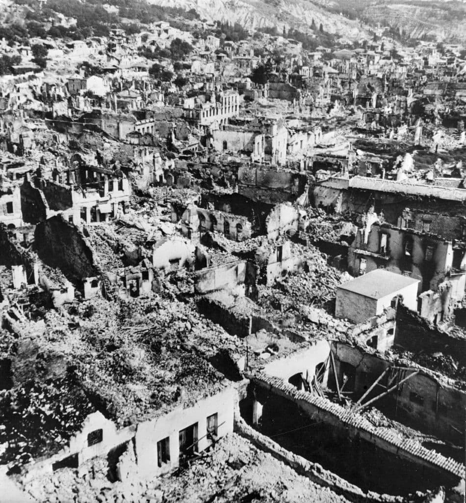 El 19 de agosto de 1953 un potente terremoto afecto a la zona de Zante en Grecia donde cientos de personas perdieron la vida.