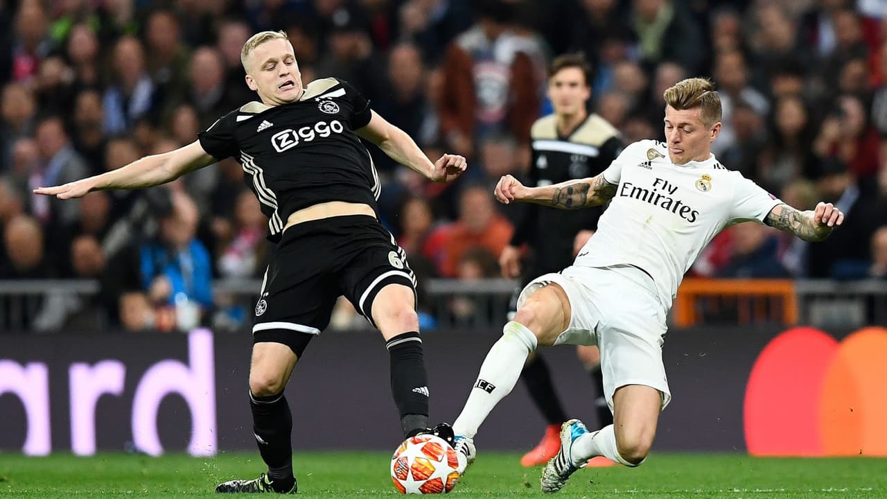 Van de Beek revela que su fichaje con el Real Madrid “estaba cerrado”