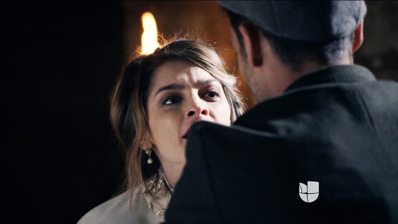 En El Hotel de los Secretos, Isabel se vio cara a cara con 'El Asesino del Cuchillo de Oro', quien estuvo muy cerca de atacarla.