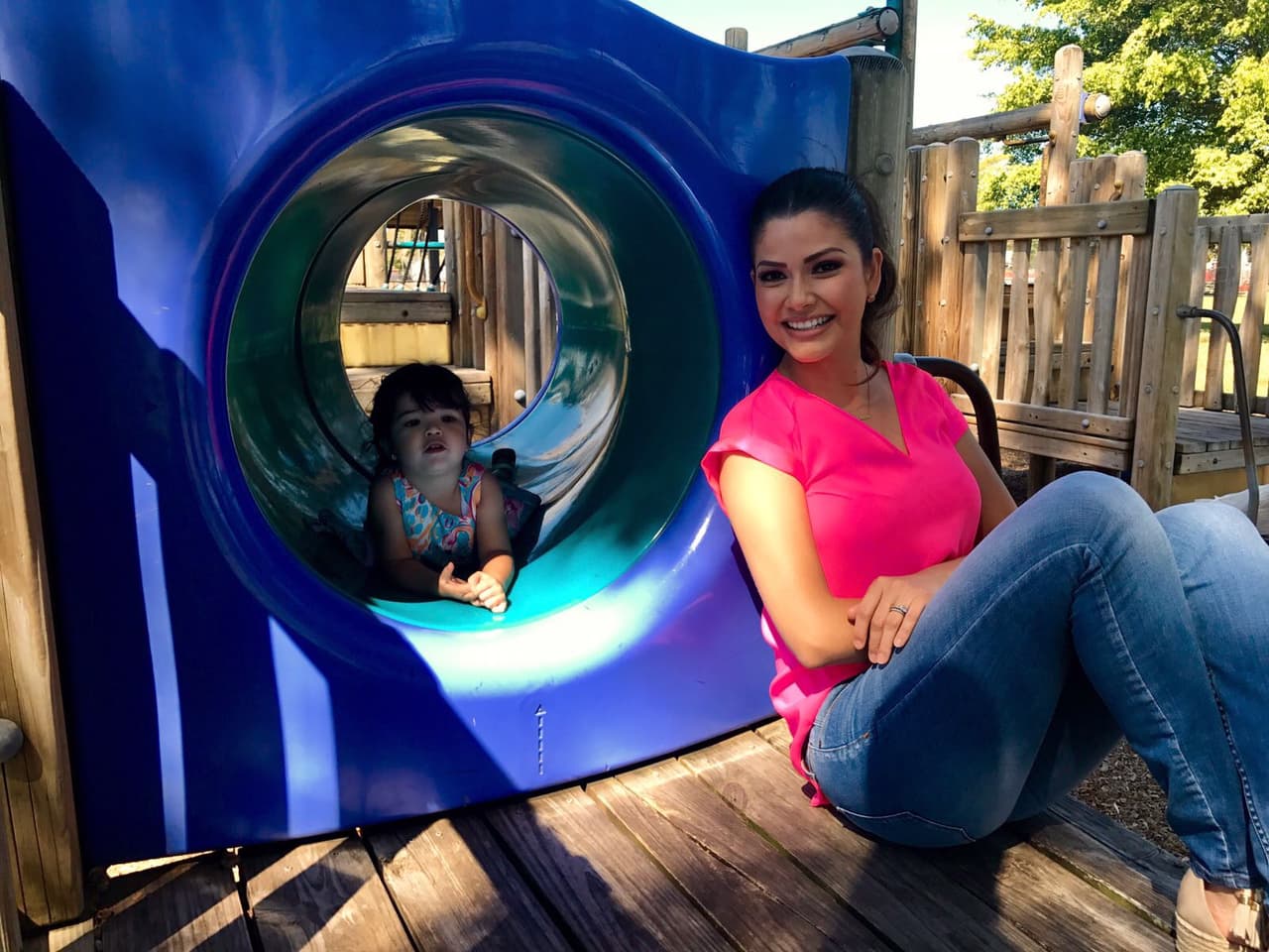 Ana disfruta cada instante de su papel de mamá.