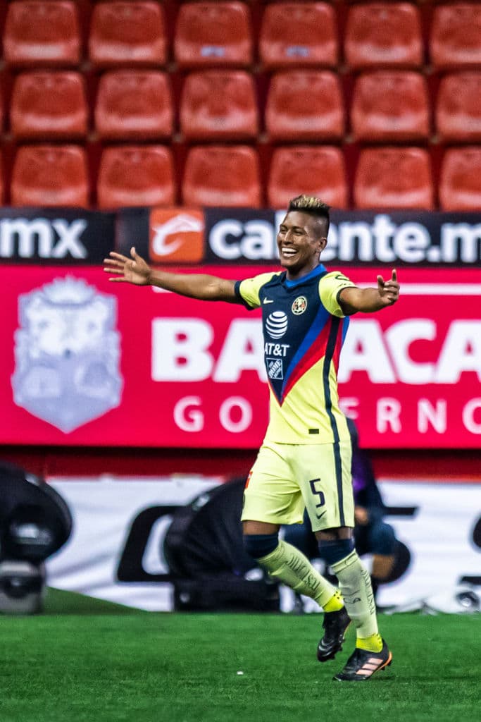 Las Águilas logran vencer 0-2 a Xolos con anotaciones de Pedro Aquino y Henry Martin. América ha conseguido ganar en cuatro de sus últimos cinco partidos. Tras perder el invicto, Xolos acumula tres partidos seguidos sin poder ver la victoria.