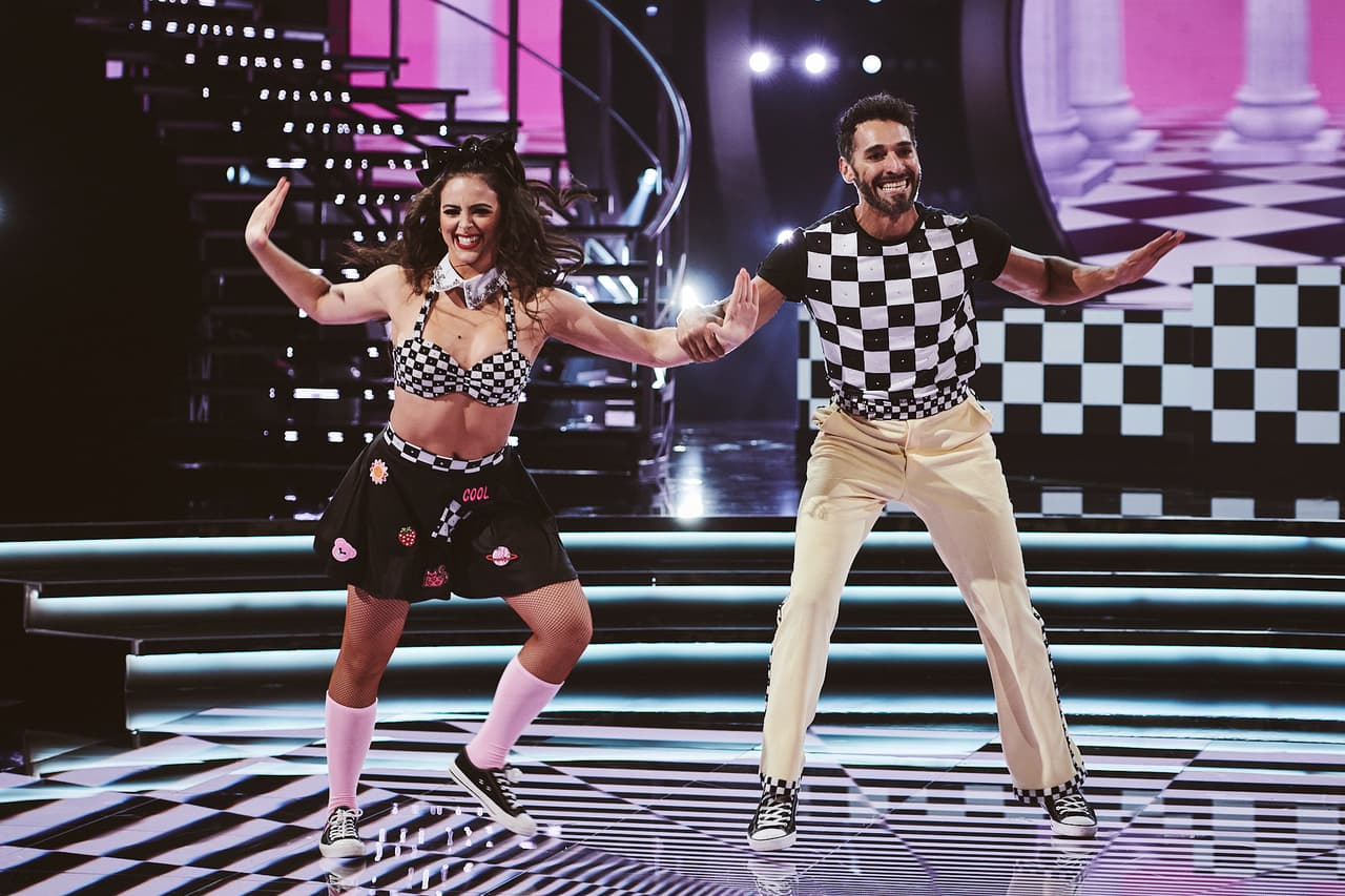 Raúl Coronado sorprendió gratamente a los jueces, sobre todo a Isaac Hernández al asegurar que el actor había dejado "muy alta la vara" con su performance de jive.