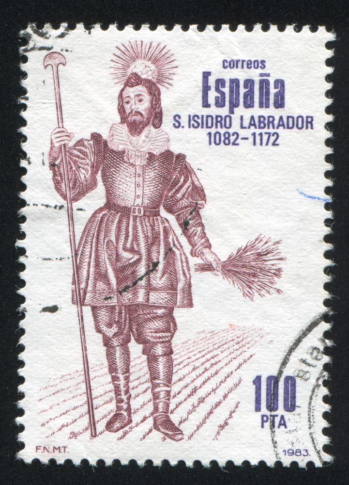 San Isidro, a quienes su padres pusieron así en honor a San Isidoro, un arzobispo muy querido en la historia española, tiene una historia muy noble e interesante, aunque es difícil de confirmar debido a que vivió a finales del siglo XI. Aún así, un sinfín de escritores renombrados han hablado de él, incluyendo Lope de Vega.