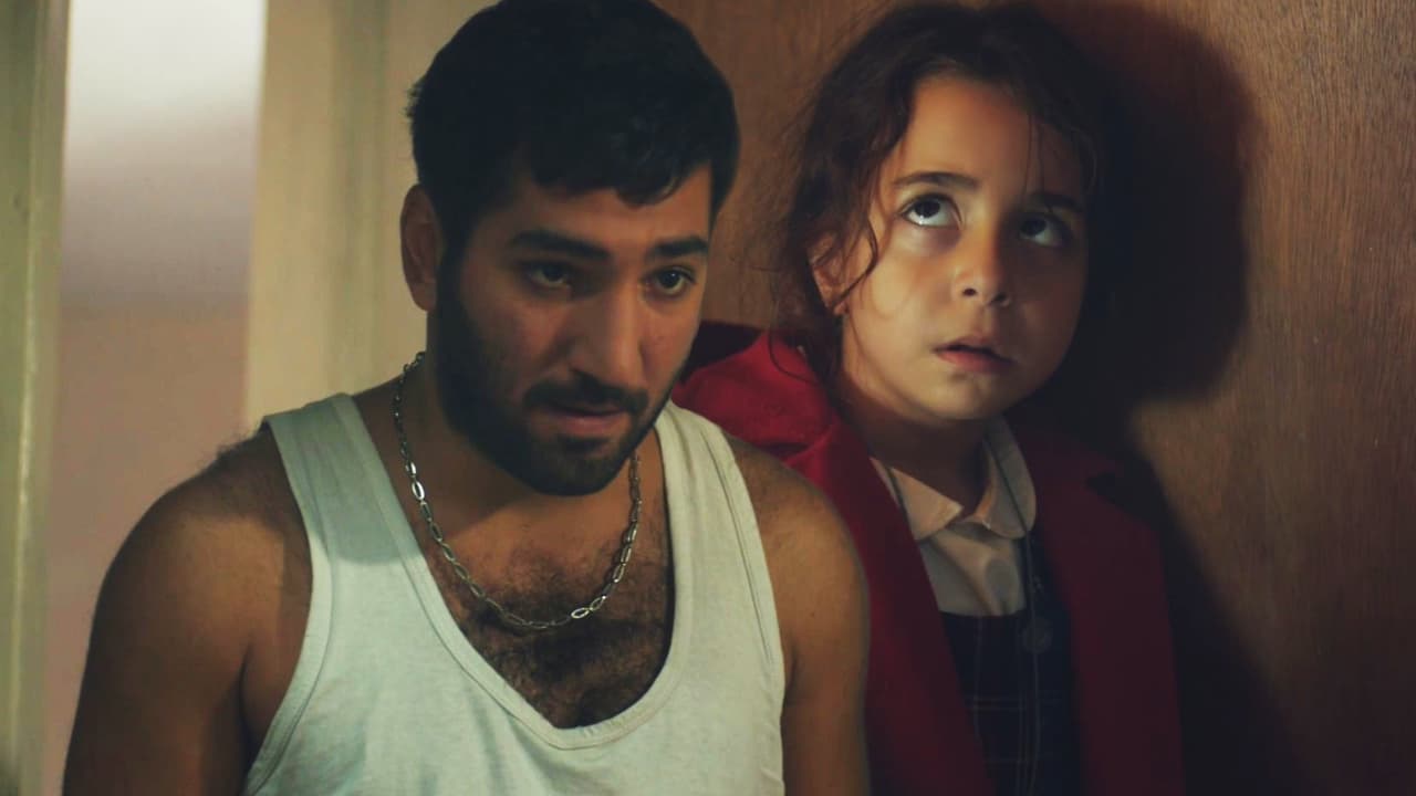 La pequeña Melek fue golpeada por su padrastro