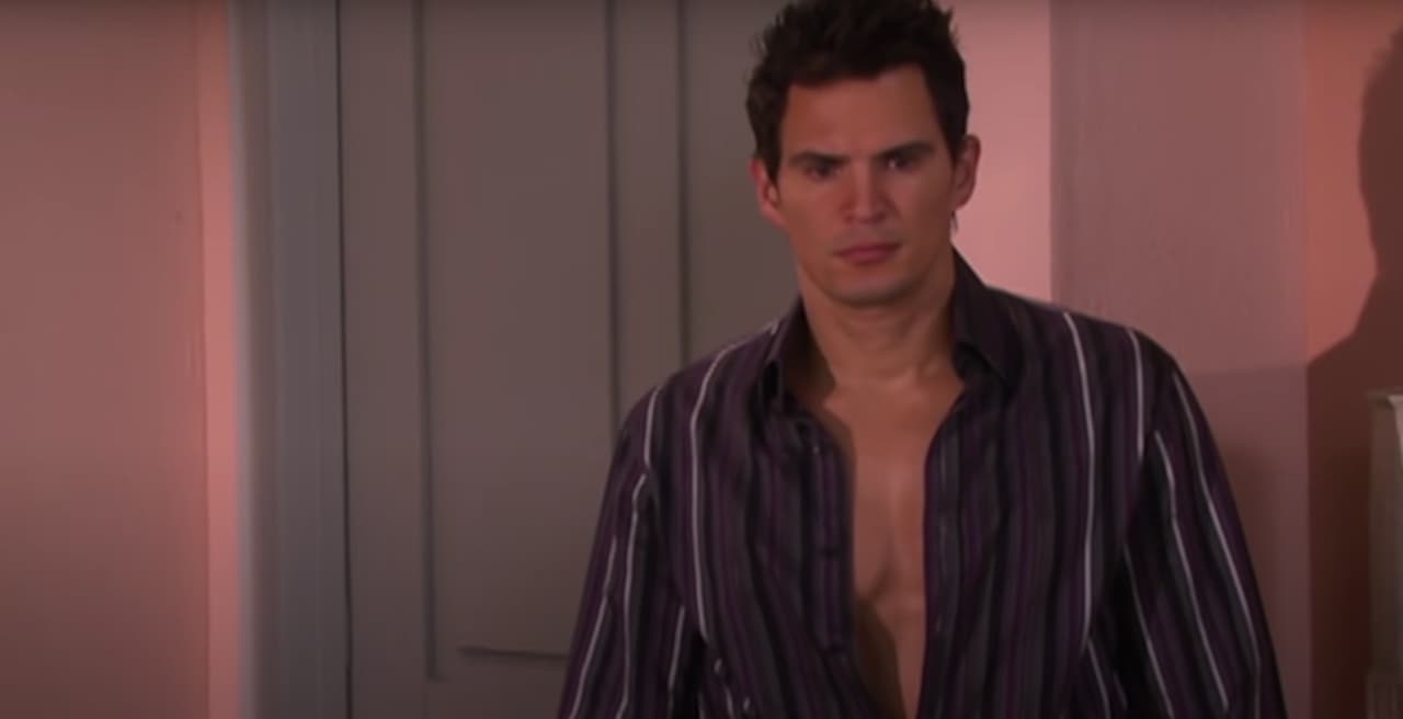 Otro fatal destino en 'Destilando amor' fue el de Francisco de la Vega, un hombre que se avergonzaba de sus orígenes humildes y se negaba a reconocer a su mamá.