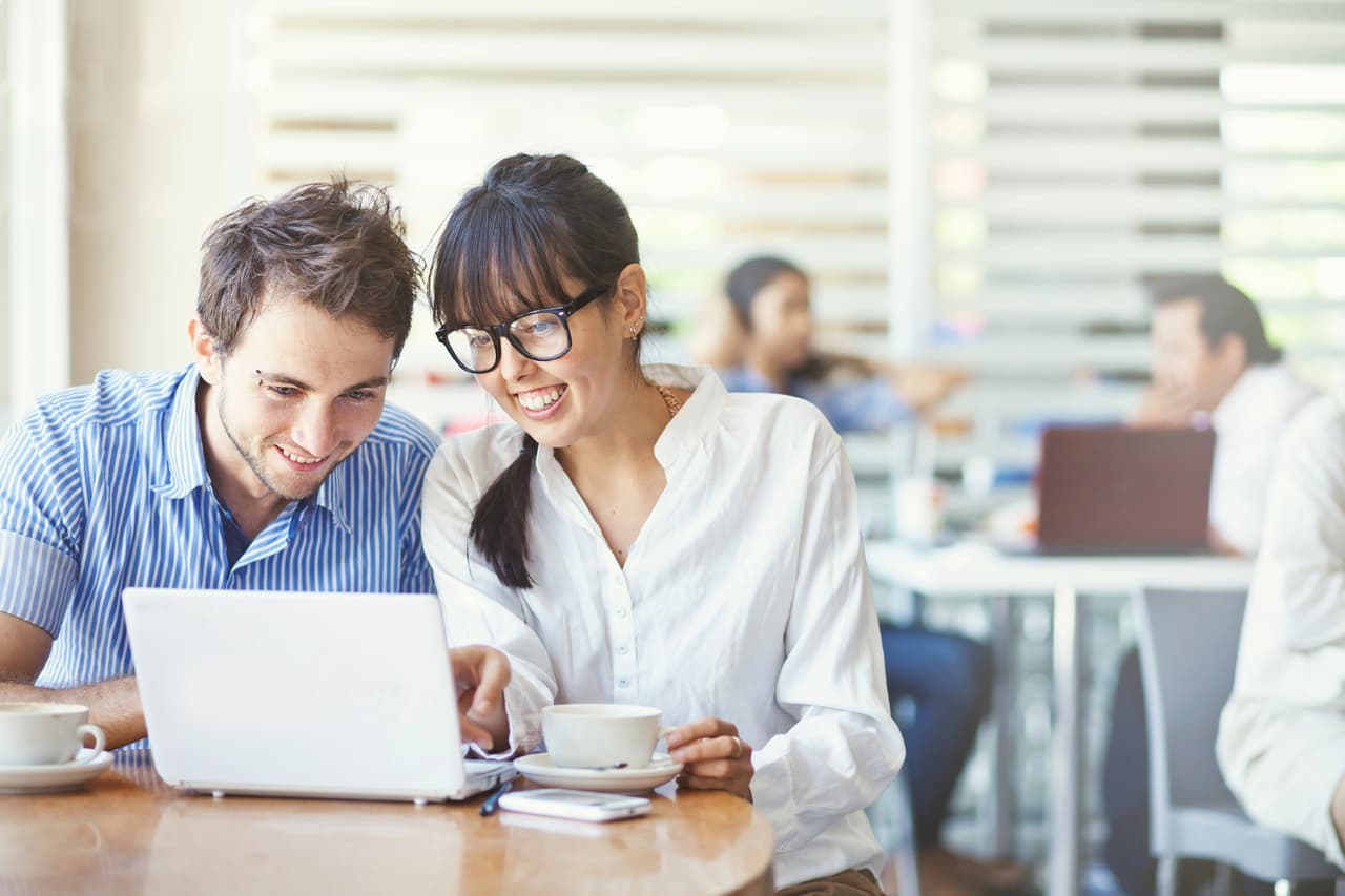 En el amor miras a tu lado y descubres que esa persona siempre ha estado ahí, pero no has querido, o sabido, verla.