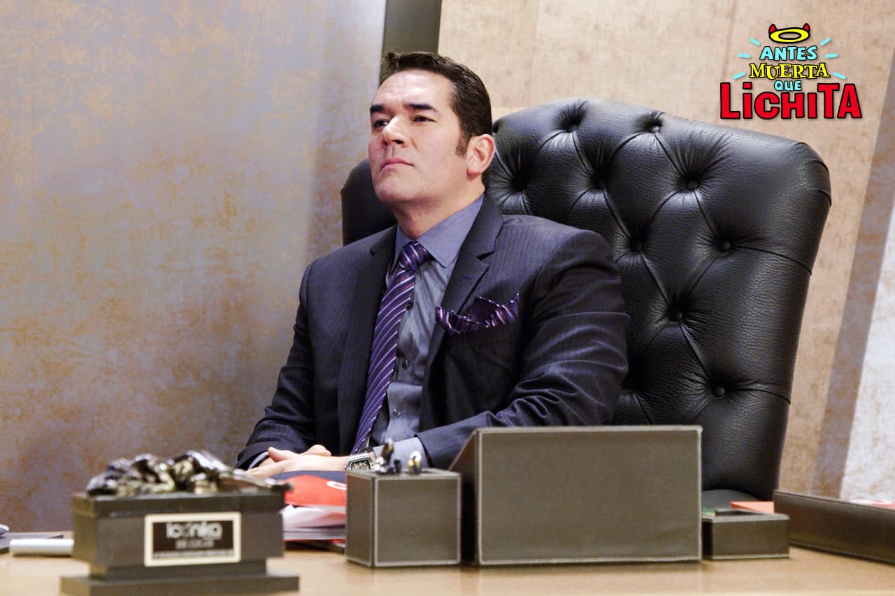 Augusto usará todo su poder para descubrir el pasado de Luciana.