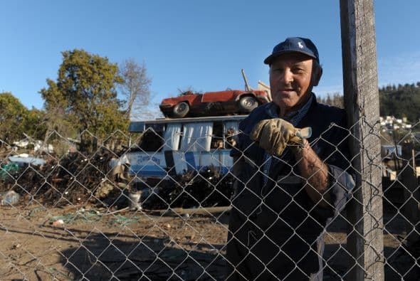En Talcahuano, "el efecto del terremoto fue brutal en materia de desempleo y degradación socioeconómica, y persiste", dijo su alcalde Gastón Saavedra. "Hay mucha gente que entró a ser vendedor ambulante".