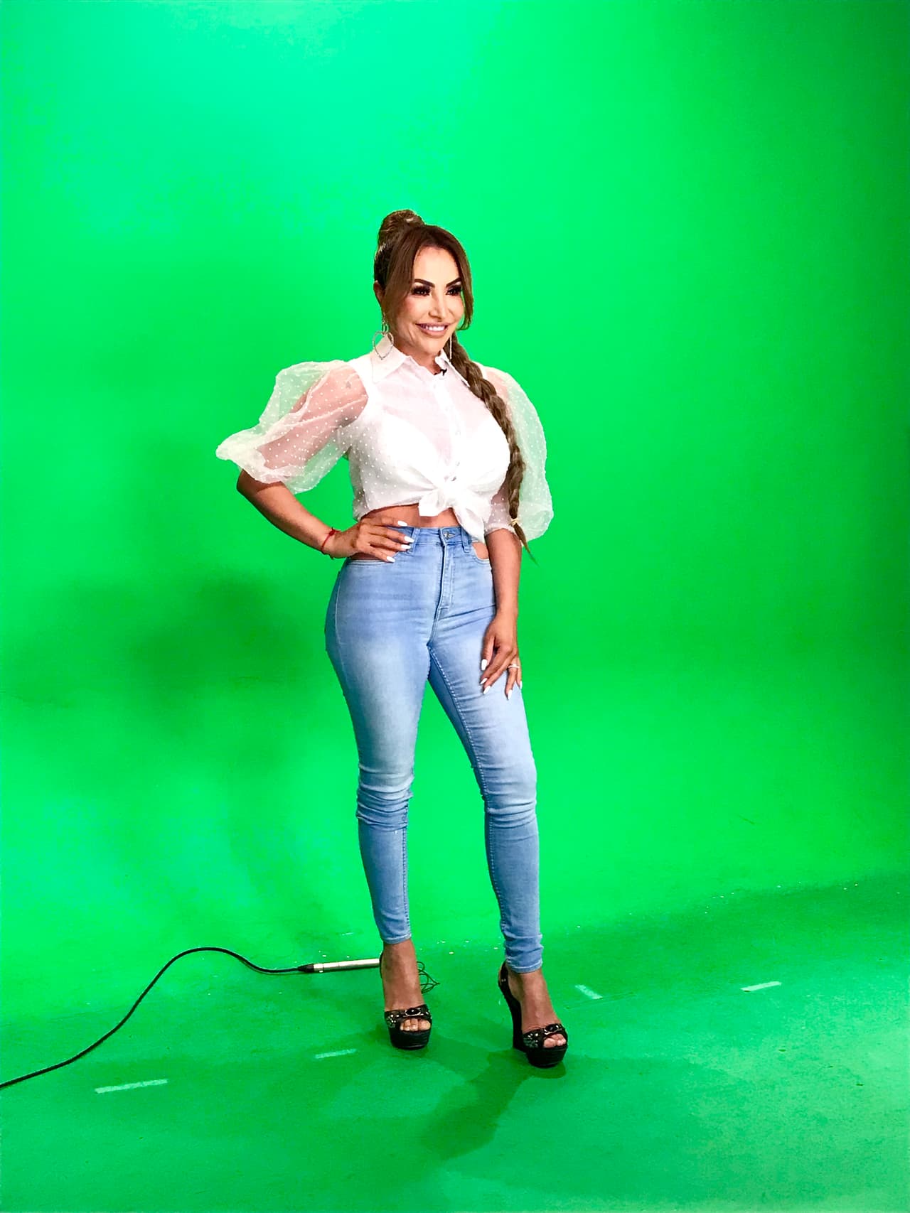 Con su estilo ya reconocido, se le vio muy emocionada.