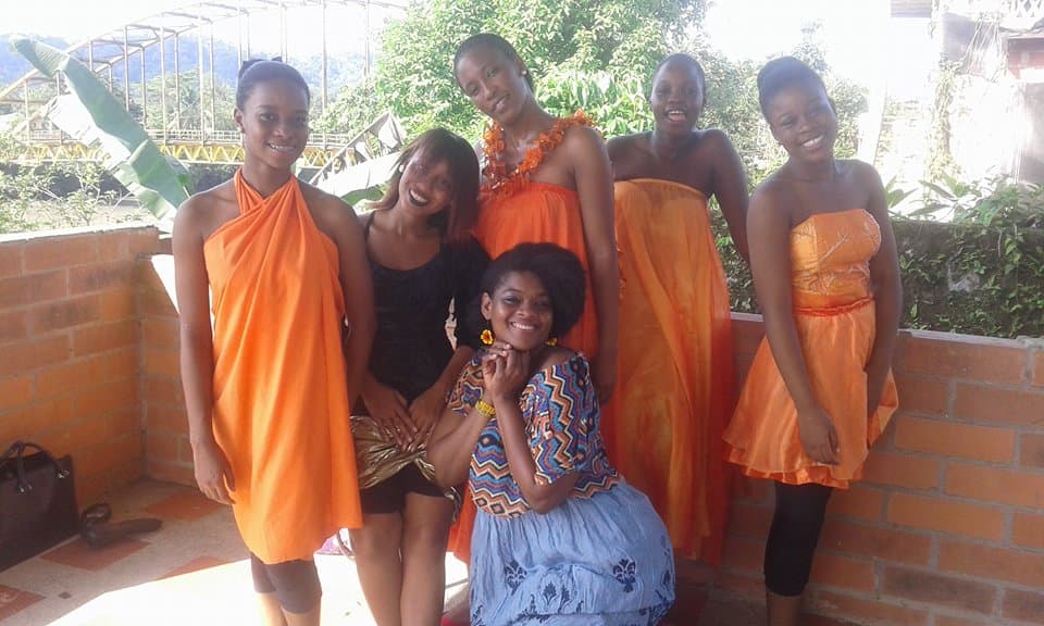 En Quibdó, la capital de uno de los departamentos más pobres de Colombia, la violencia y el reclutamiento de jóvenes para bandas criminales se combaten con cine, literatura, teatro, danza y música.