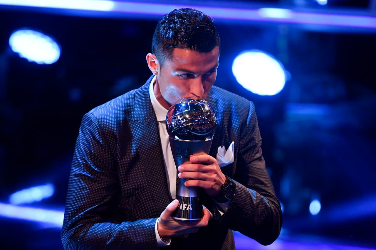 Cristiano Ronaldo se lleva por segundo año consecutivo el premio 'The Best'