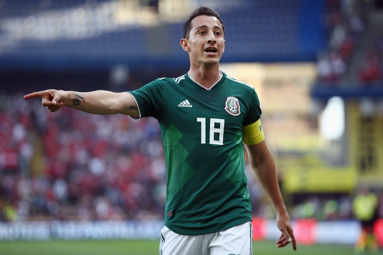 Mediocampista: Andrés Guardado (México)