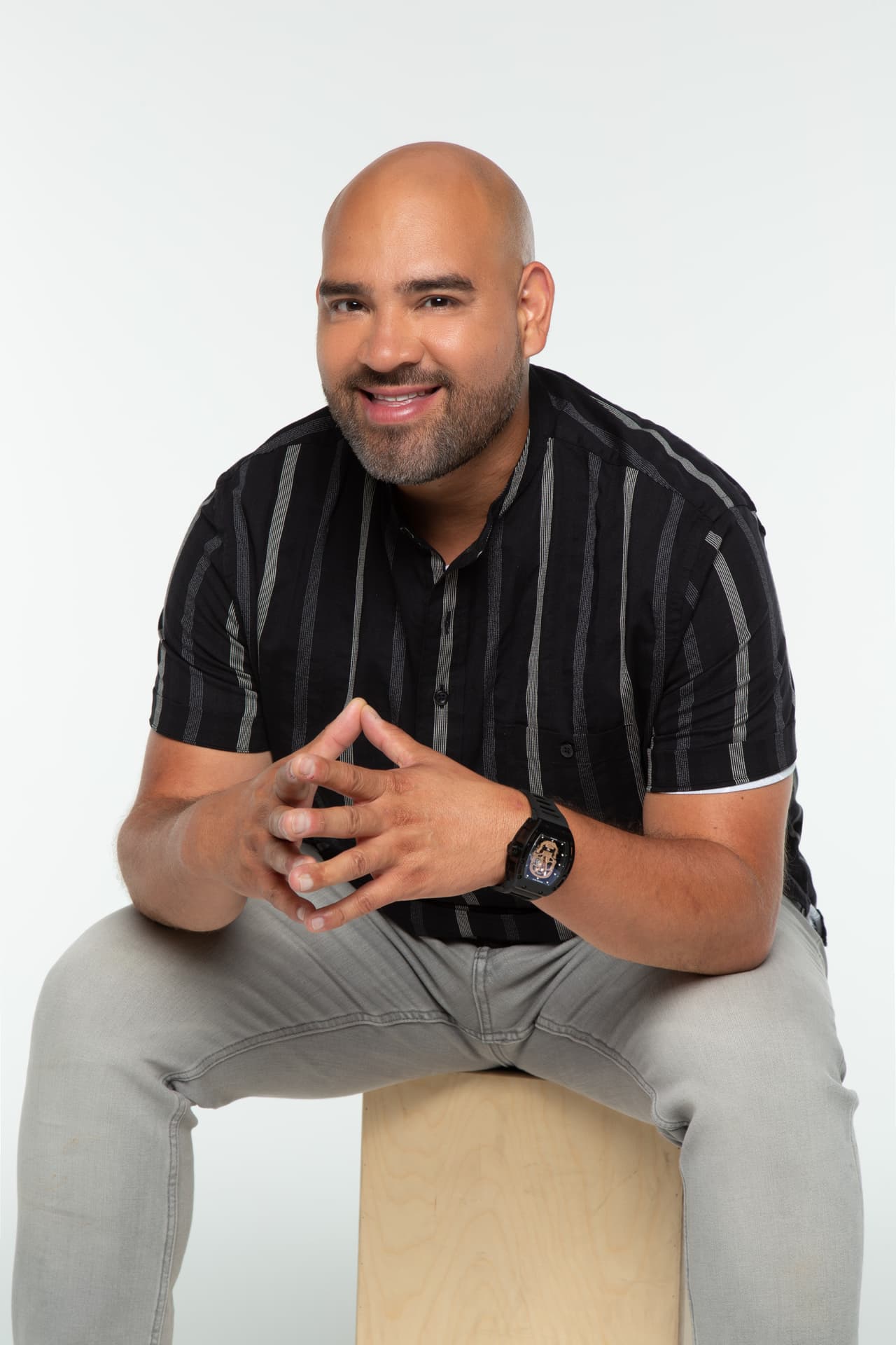 El Pelochas siempre intenta poner orden, pero con estos dos es muy díficil.