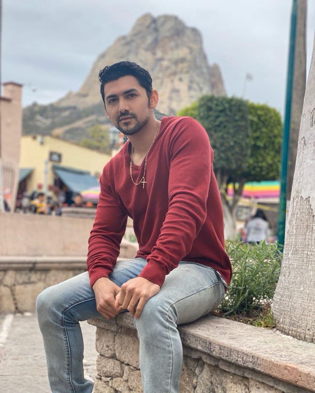 En 2018 lo vimos en 'Hijas de la luna' y anteriormente en 'Atrévete a soñar'. En redes sociales le hemos seguido los pasos, pues frecuentemente comparte parte de su vida.