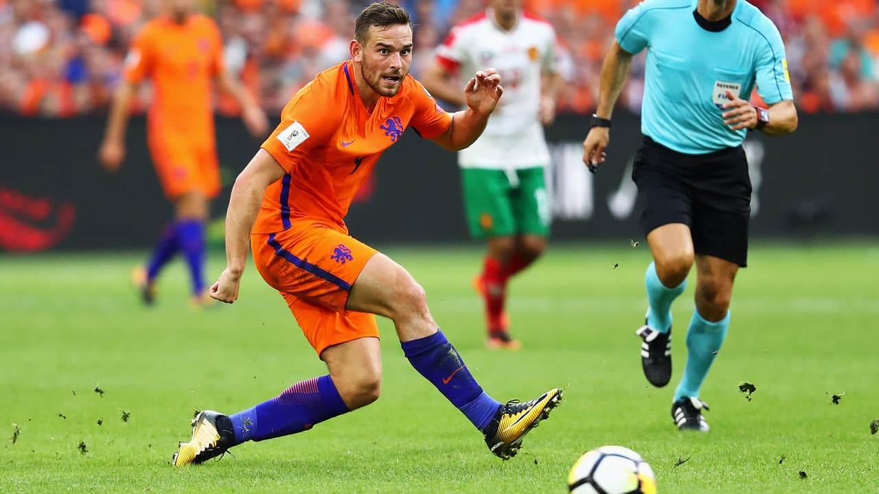Van Gaal contempla a Vincent Janssen para la UEFA Nations League