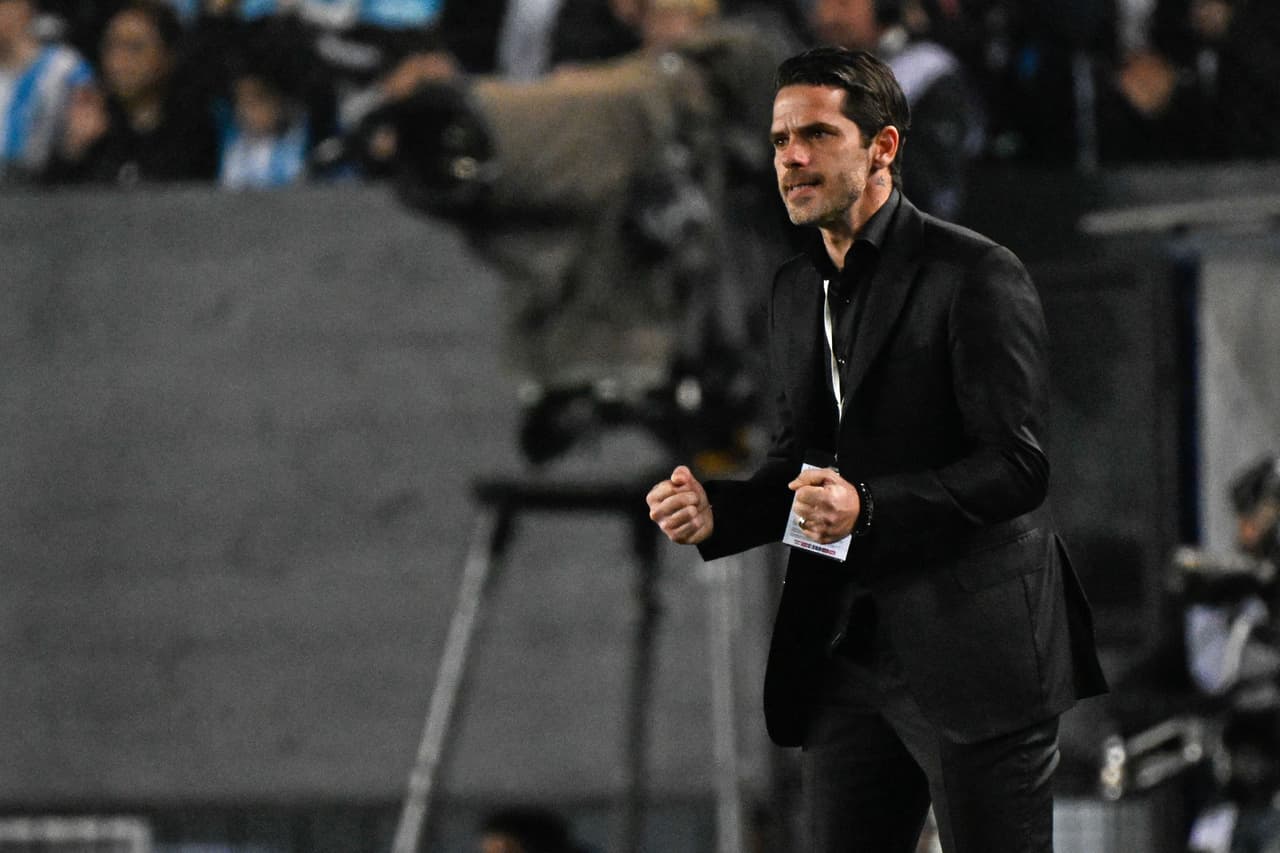 Gago se reúne con Hierro y Amaury para cerrar su llegada a Chivas