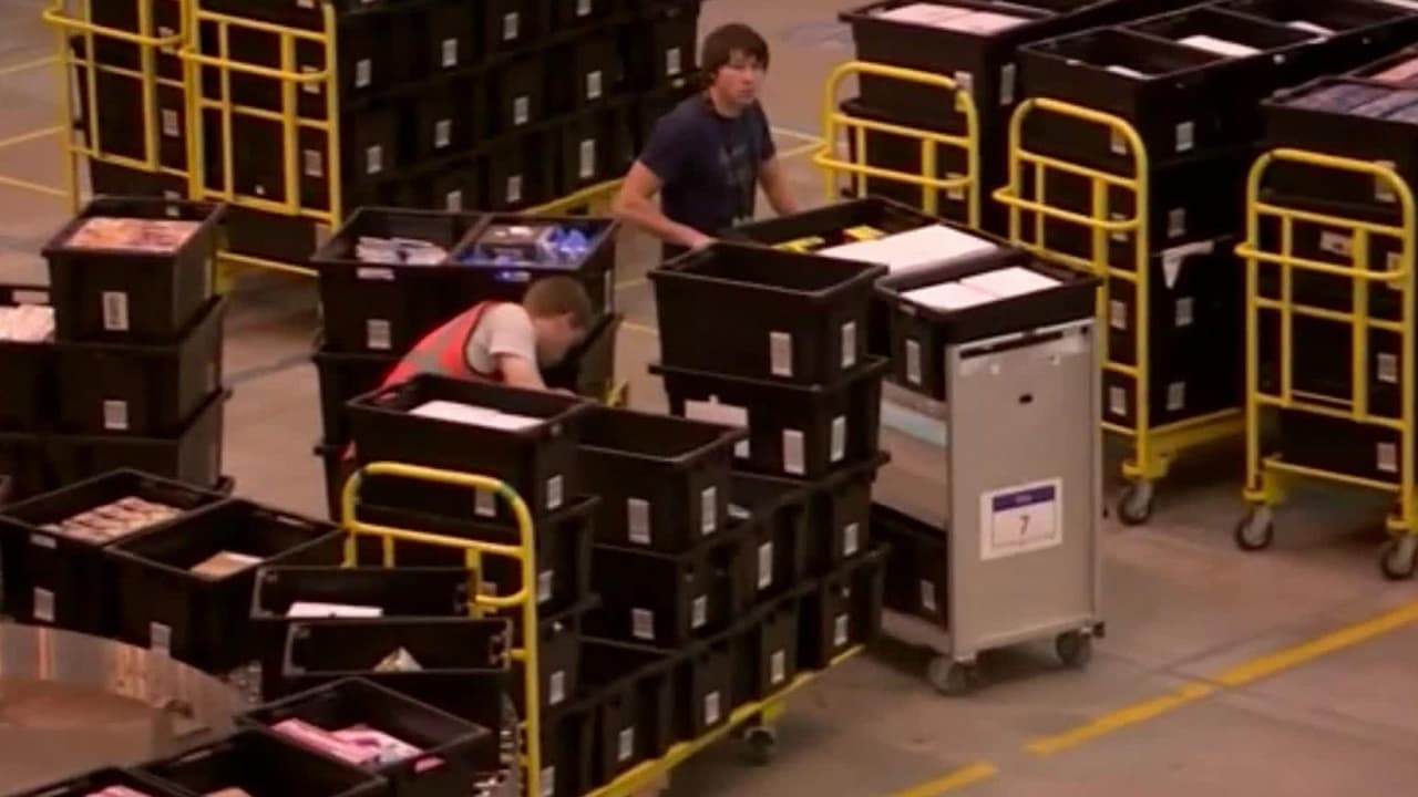 Autoridad federal multa a Amazon por tener plantas inseguras para trabajadores, incluyendo las instalaciones de Deltona