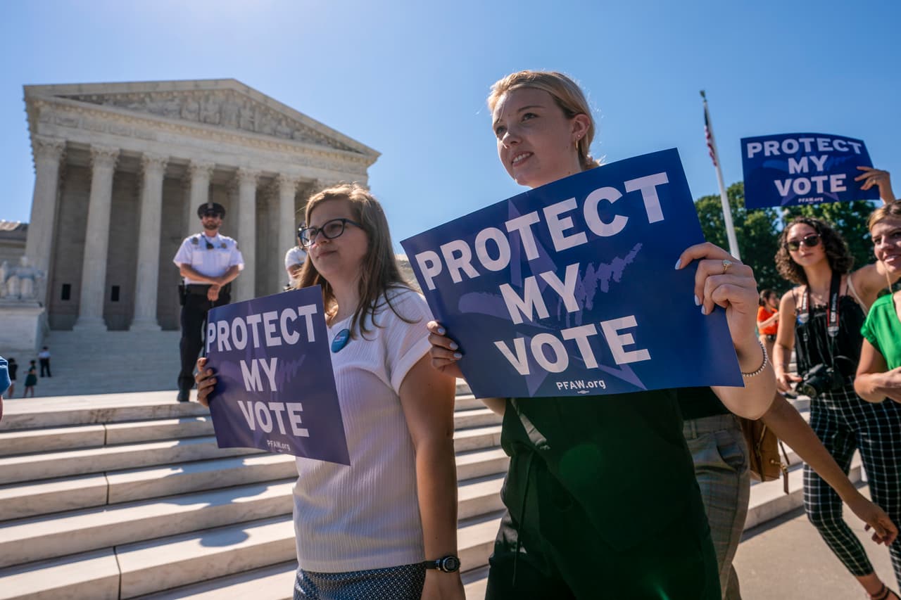 El rediseño de distritos electorales: la otra decisión de la Corte Suprema que puede afectar la representación de los latinos