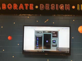 La escuela primaria Lincoln en el suburbio de Cicero ya cuenta con su propio laboratorio “STEAM” que son las siglas en inglés para aquellas carreras que se especializan en las ciencias, tecnología, ingeniería, arte y matemáticas.