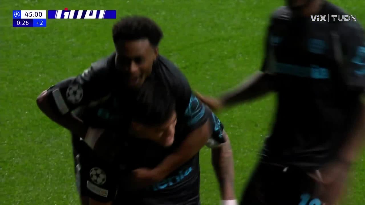 ¡Gol del Leverkusen! El ecuatoriano Hincapié abre el marcador