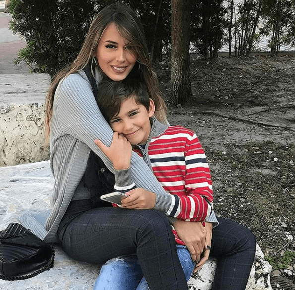 De acuerdo con la revista Latina, la relación entre Sosa y Shannon estaba ya deteriorada antes del nacimiento de su hijo Daniel en octubre de 2007.