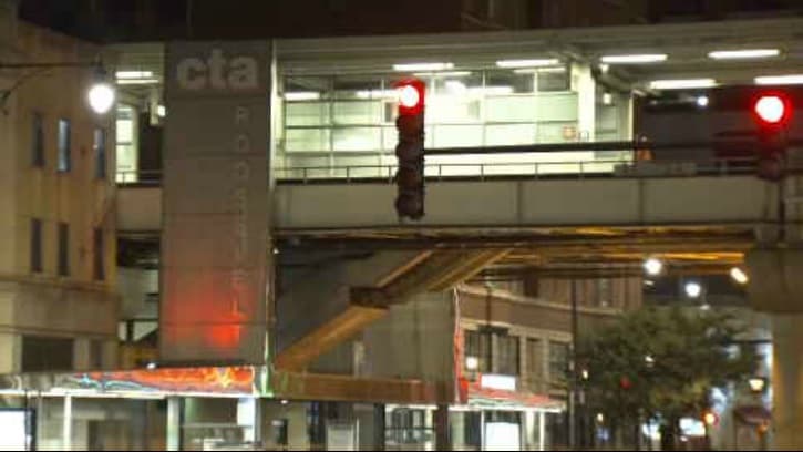 Investigan el apuñalamiento de un hombre en tren de la Línea Verde en el Loop