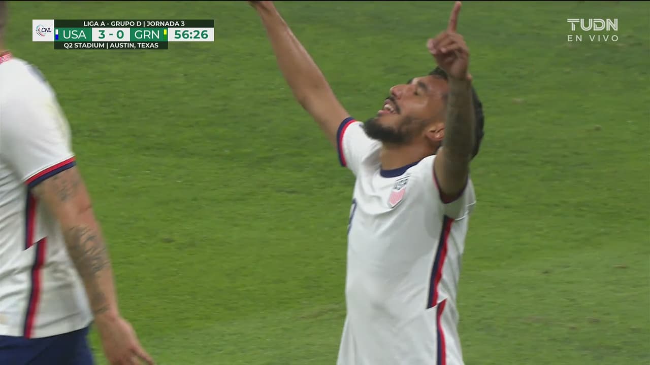 ¡Ya afinó la puntería! Ferreira le pega con un tubo para el 3-0 de Team USA
