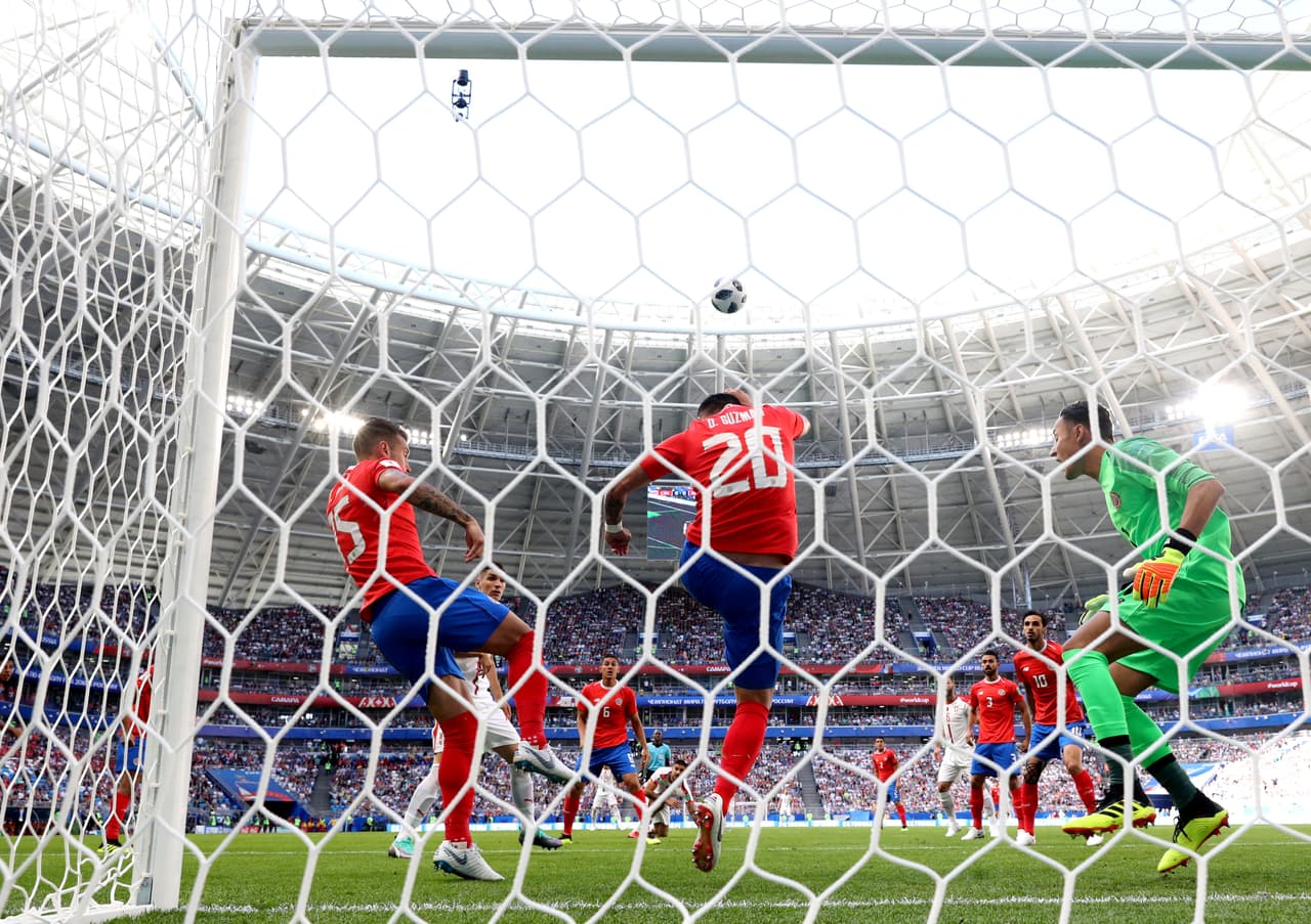 Al cierre del primer tiempo, incluso los europeos tuvieron acercamientos al arco de Costa Rica, pero ambos se fueron sin goles.
