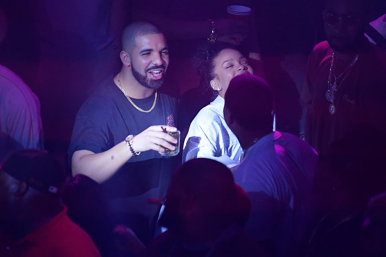 Drake tiene una manera única de hacerla reir.