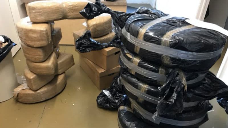 Paquetes de droga incautados por la DEA.