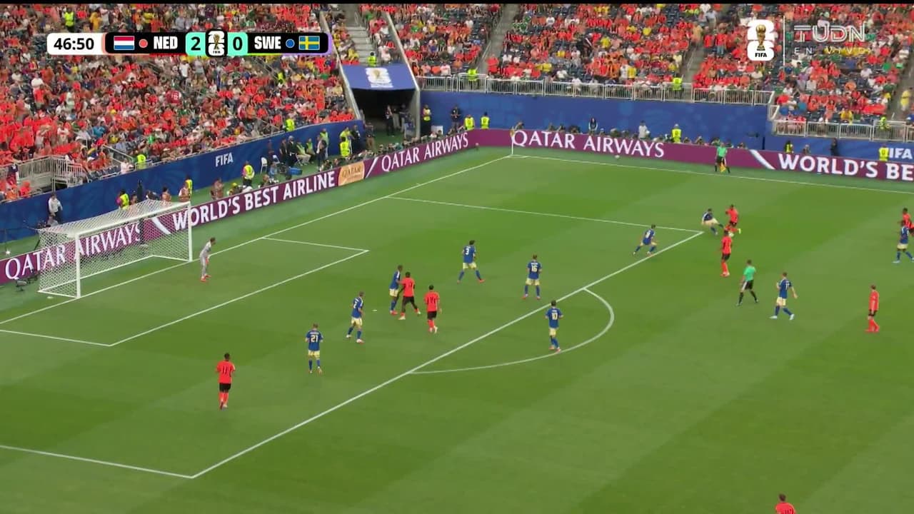 ¡GOL!  anota para Holanda. Cody Gakpo